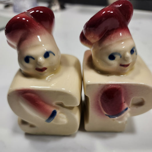 V- Vintage Shawnee Chef Salt and Pepper Shakers