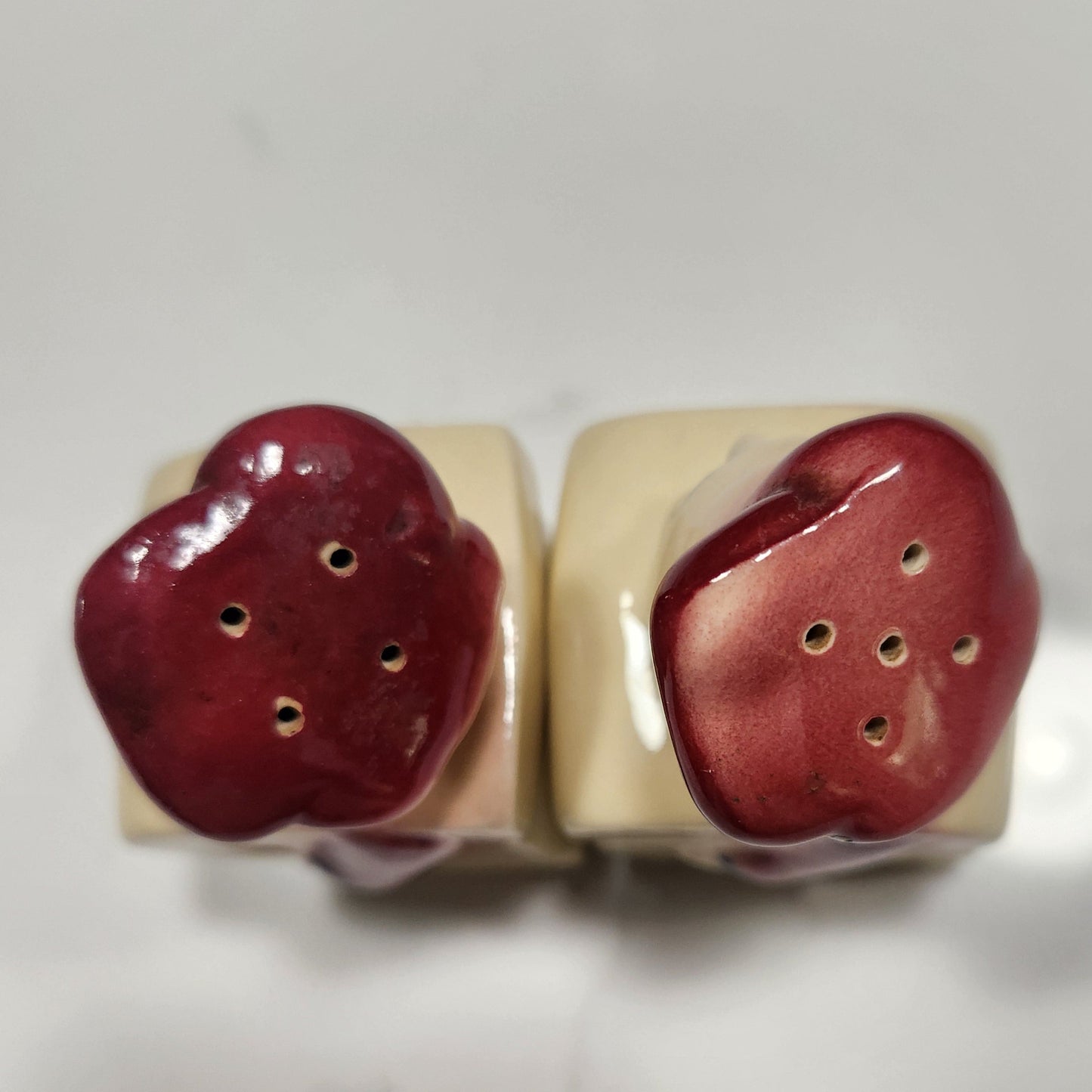 V- Vintage Shawnee Chef Salt and Pepper Shakers