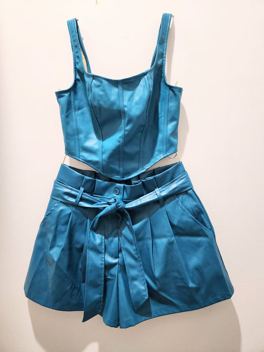 RSS- Holly's Resale Collection Sincerely Jules Vegan Leather Teal Short Set Sz L
