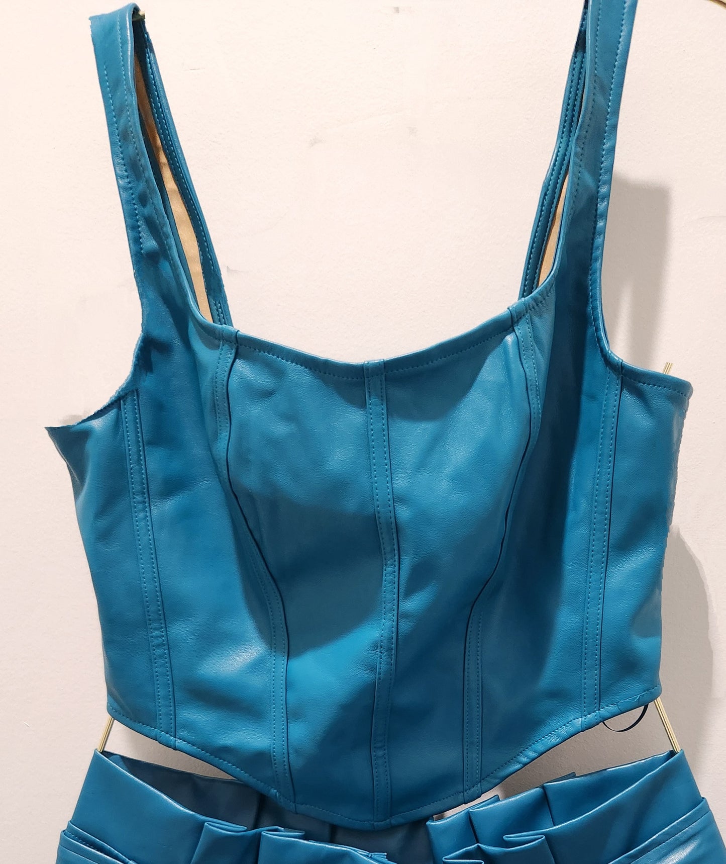 RSS- Holly's Resale Collection Sincerely Jules Vegan Leather Teal Short Set Sz L