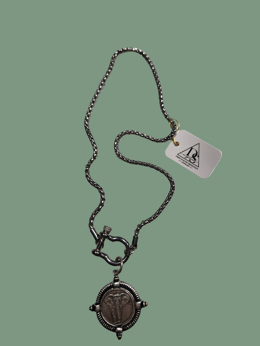 Buckle Lock Necklace in Stainless Steel